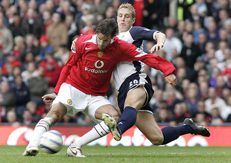 他们对年轻 他们对年轻